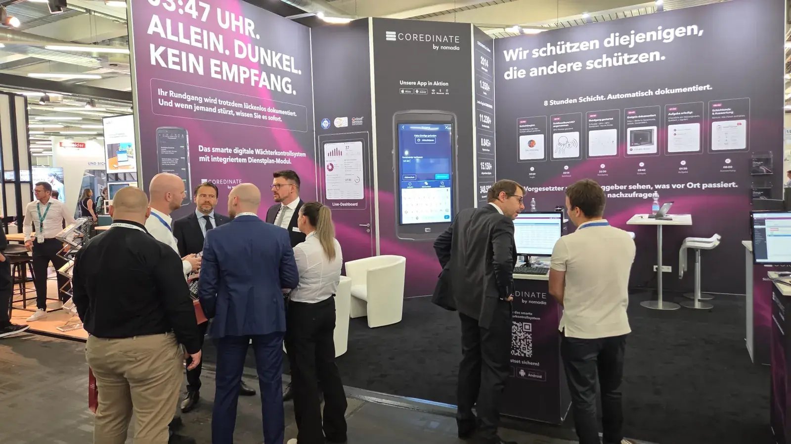 COREDINATE Stand E03 auf der SicherheitsExpo München 2026 mit dem Wächterkontrollsystem im Einsatz