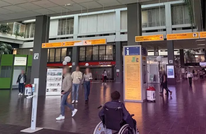 Entrance hall of the UMG Clinic.