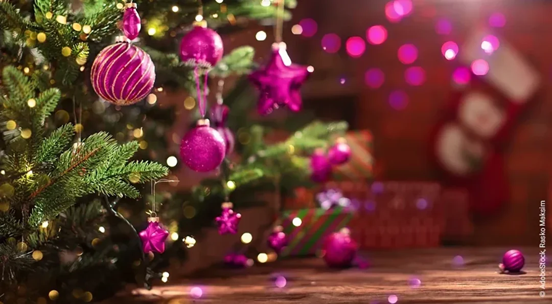 Weihnachten, Tannenbaum, Weihnachtskugeln, Traditionen